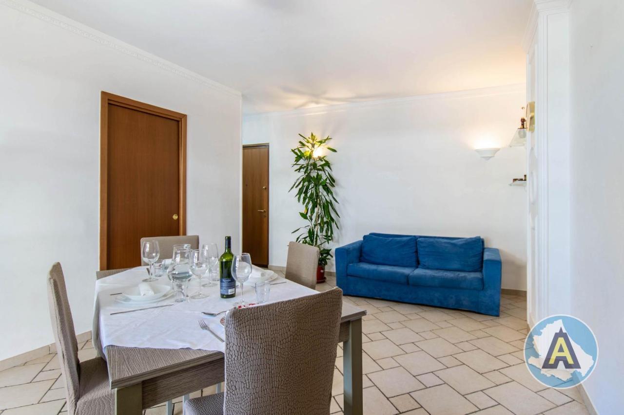 Luminoso A Due Passi Dal Mare 51A Apartman Montesilvano Marina Kültér fotó
